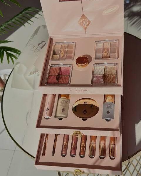 Rose Berry Makeup Gift Set