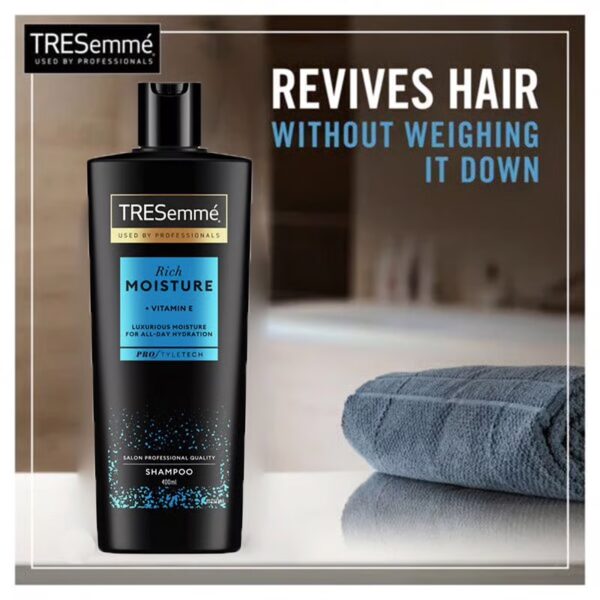 TRESemmé: shampoo(rich moisture +vitamin E)