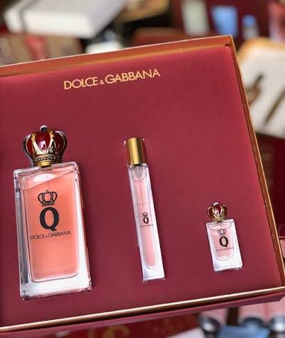 DOLCE&GABBANA: Q