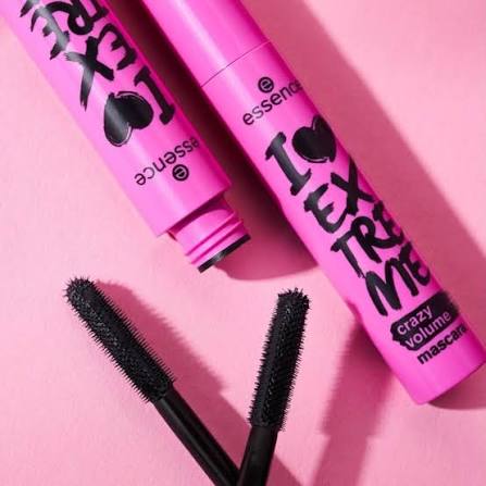 essence I❤️ EXTREME (crazy volume mascara)