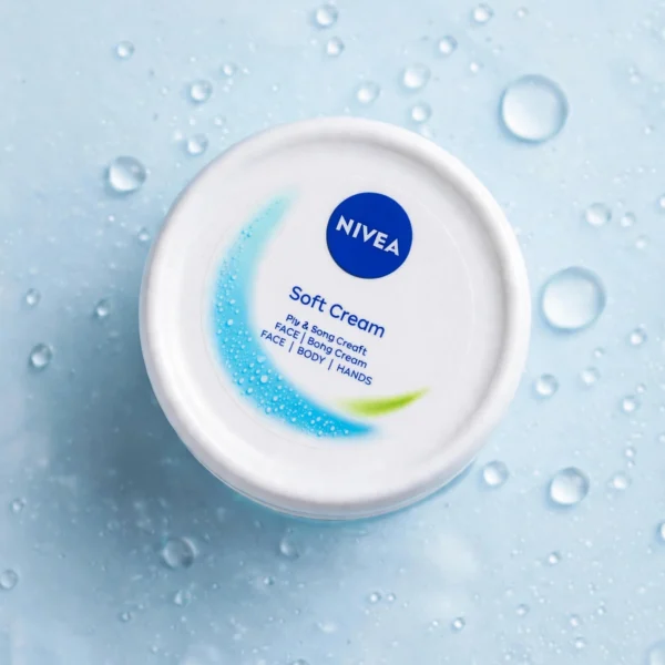 NIVEA Soft - Refreshingly Soft Moisturizing Cream 50 ml